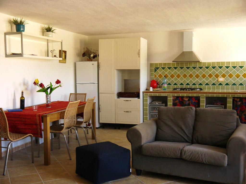 Eco Affittacamere Casa Maica Eco Guesthouse Stintino Extérieur photo